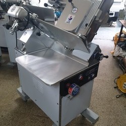 냉동육절기